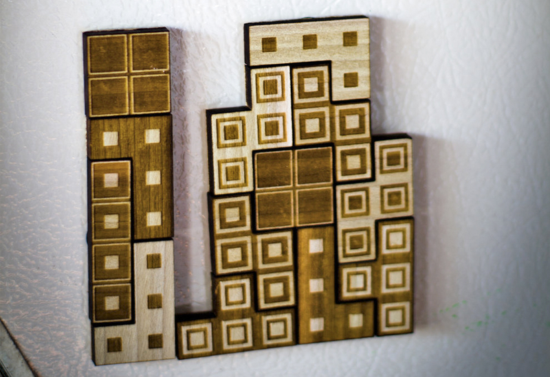 Illustration for article titled Play Magnetic Tetris On Your Fridge While You Try To Decide What To Eat